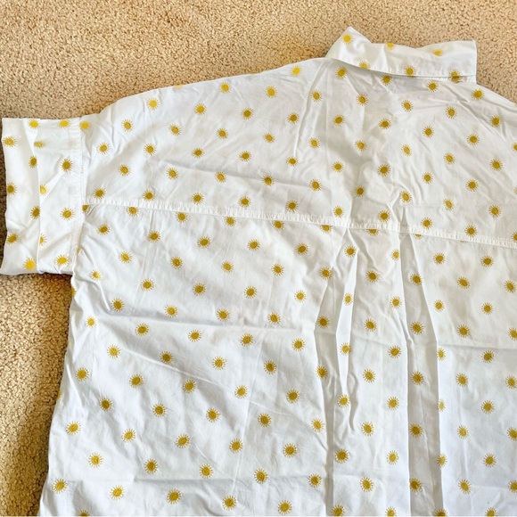 Madewell medium Sun Embroidered Courier button up Shirt - Picture 12 of 14